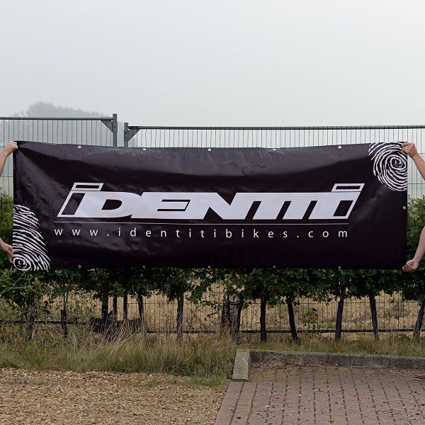 Identiti logo banner